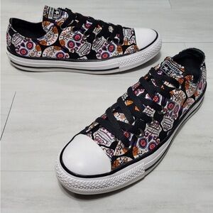 Skull Converse All Stars - day of the dead - size 9w/7m